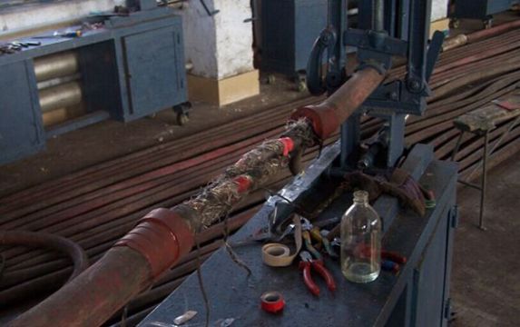 點擊查看詳細(xì)信息<br>標(biāo)題：電纜維修 閱讀次數(shù)：4164